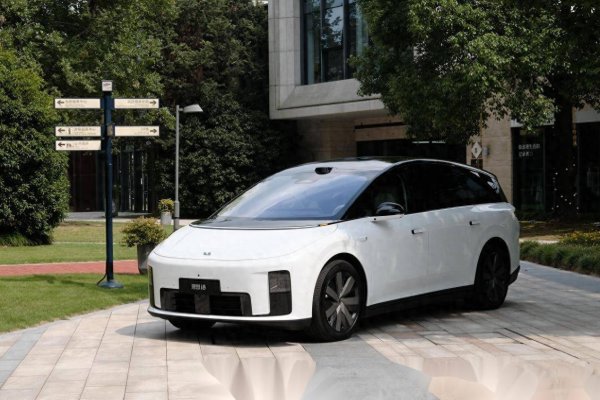 锦牛网 理想i8开启预订，SUV市场迎来“新物种”？